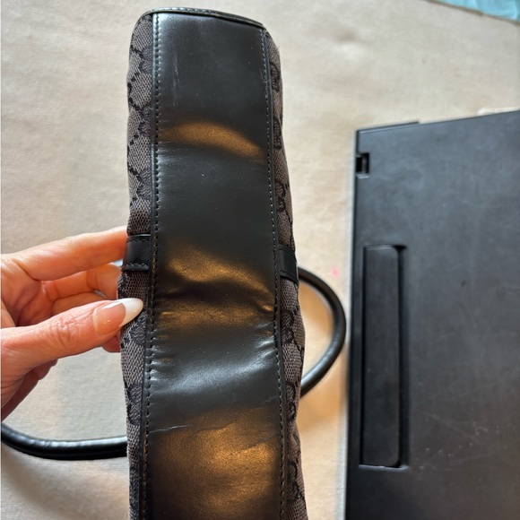 Small vintage Gucci handbag good condition - Picture 4 of 4